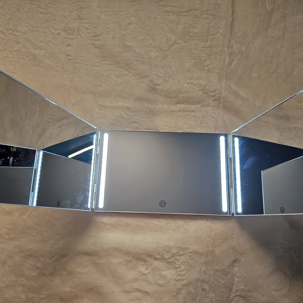 Vathery White 3 Sided Rechargable Lighted Vanity Mirror With Telescoping Hangers